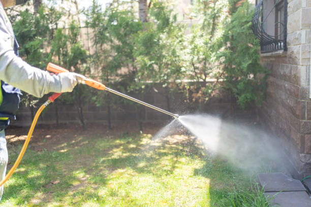 Best Cockroach Control Services  in Coosada, AL